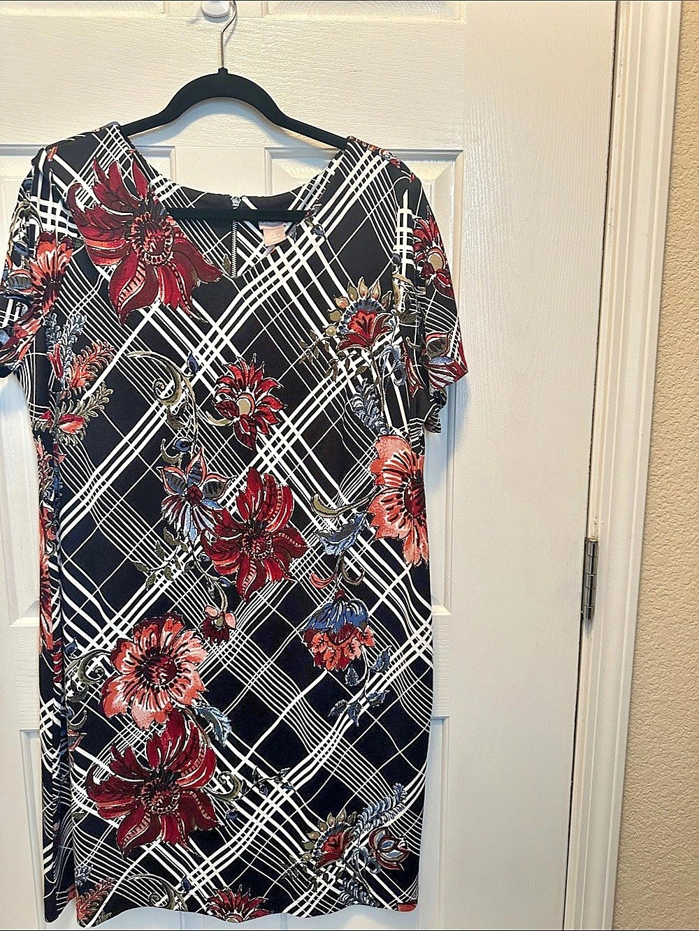 Chico’s Floral Plaid Knit Mini Dress Chico’s Size 3 (size 16) Like New